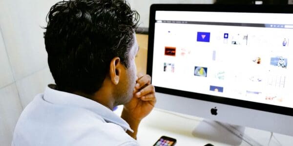 Photo Computer screen